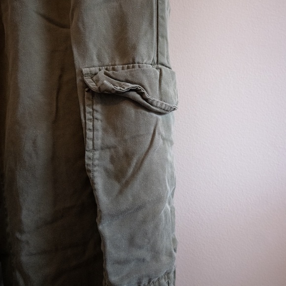 TenTree Tencel Cargo Jogger - Picture 2 of 7